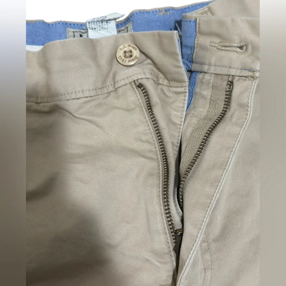 L.L. Bean Men's Tan Shorts Size 32W